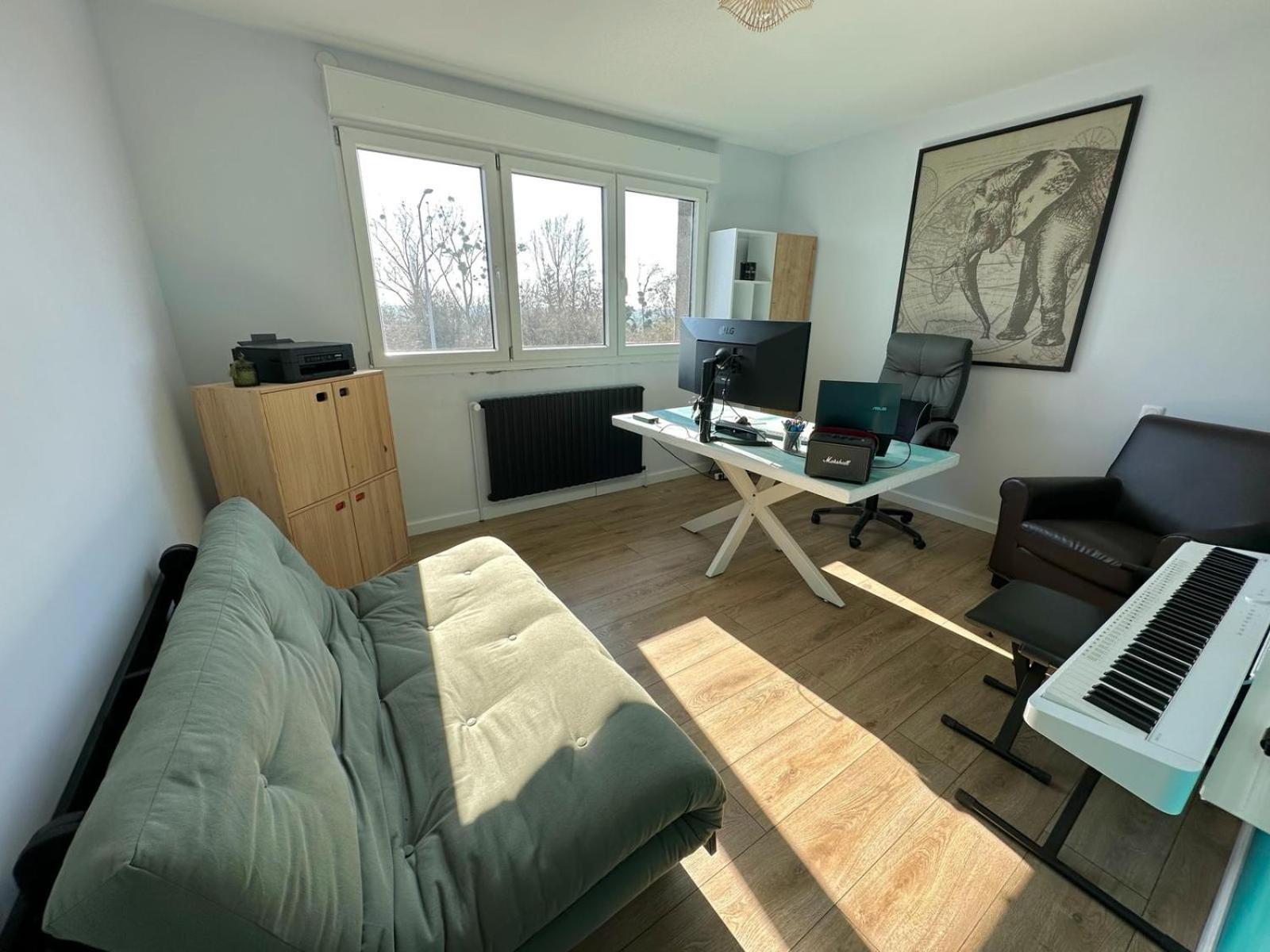 Maison Du Bonheur Montigny-les-Metz Esterno foto